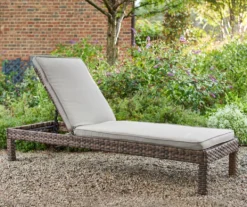 Broyhill Eagle Brooke All-Weather Wicker Cushioned Chaise Lounger -RAZOR COSCO SHOP 810459548 1