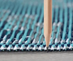 Plastic Outdoor Area Rug, (5' X 7') -RAZOR COSCO SHOP 810546225 3