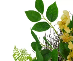 20" Ranunculus, Rose & Berry Wreath -RAZOR COSCO SHOP 810574643 3