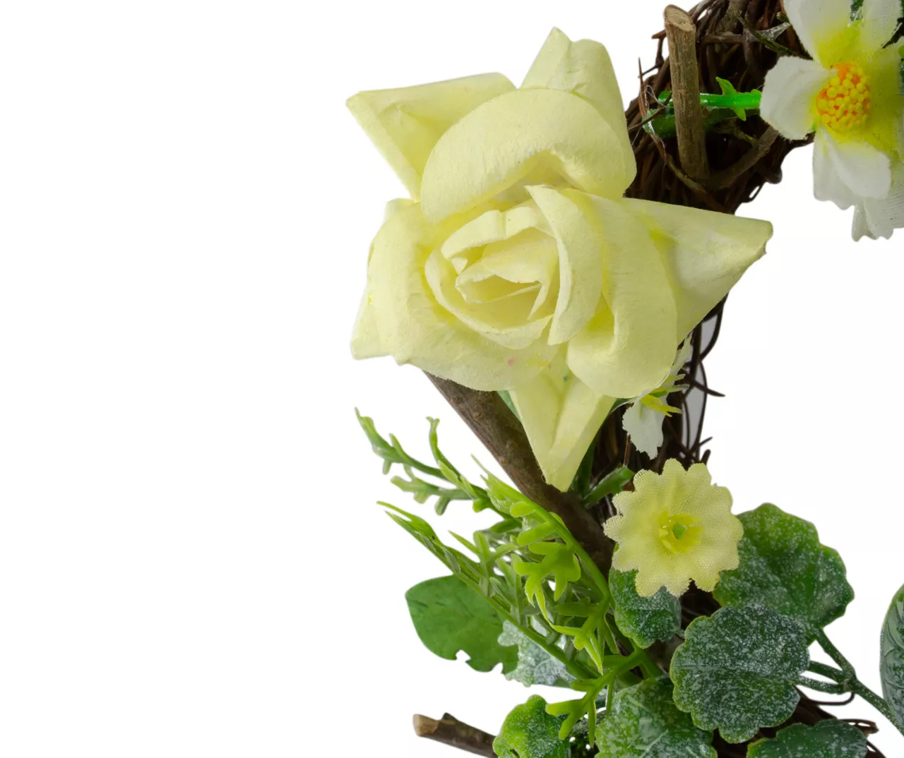 7" Floral & Foliage Mini Twig Wreath 4 7" Floral & Foliage Mini Twig Wreath - Image 4