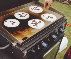 3-Burner Portable Gas Griddle With Lid -RAZOR COSCO SHOP 810590432 10