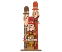 "Welcome" Scarecrow Family & Light-Up Wreath Decor