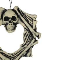 18" Skull & Bone Wreath -RAZOR COSCO SHOP 810671283 A0 3